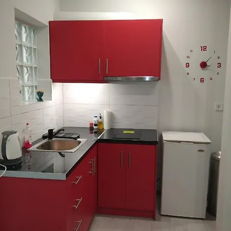 Little House In Kipseli Apartment Athens Exterior photo