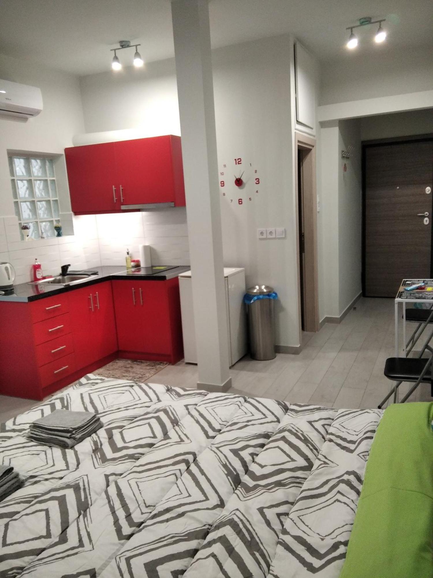 Little House In Kipseli Apartment
