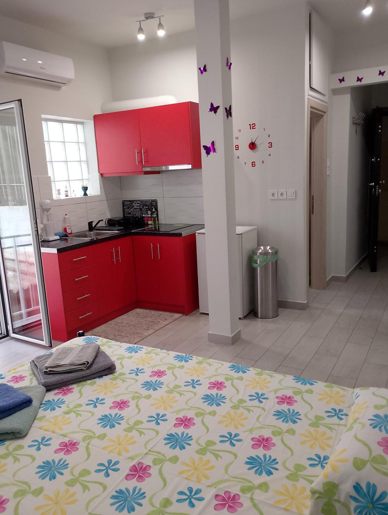 Little House In Kipseli Apartment